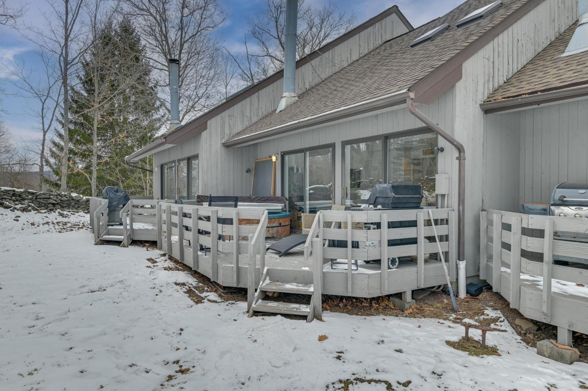Walk To Ski Lift Family-Friendly Windham Townhome Экстерьер фото
